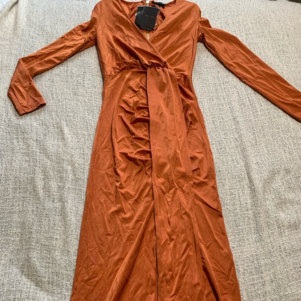 Peace + Love Orange Satin Long Sleeve Wrap Maxi Dress Sz.4.                  (7)
